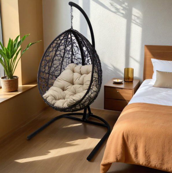 Для сайта АКЦИЯ Подвесное кресло SMALL (экоротанг: Прут 3-5 мм темно-коричневый, корзина: Разборный, опора: Сталь Чёрный, подушка: Tefla бежевый)