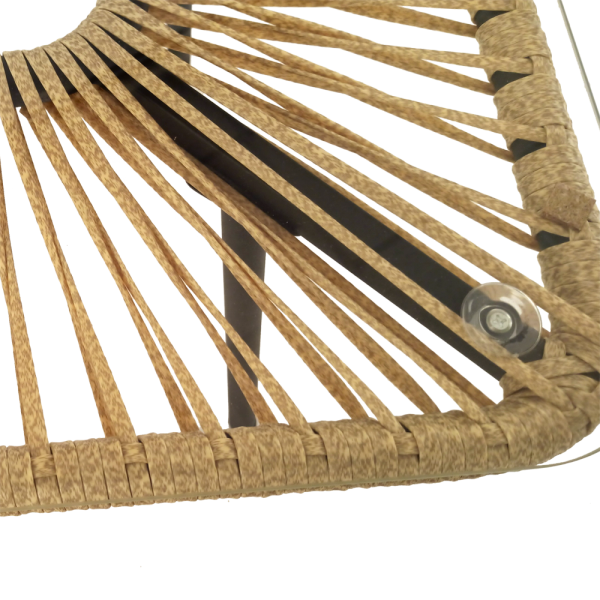 Стол обеденный NUAR квадратный со стеклом Стол обеденный NUAR квадратный со стеклом